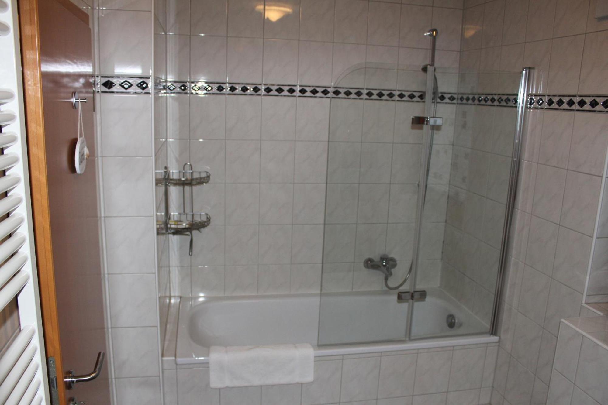 Ferienwohnung Bell Im Brohltal 니데르두렌바크 외부 사진